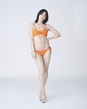 永尾まりや扮する逢󠄀坂みお