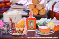 TVアニメ「薬屋のひとりごと」オリジナル薬膳コーラ「猫猫可楽」