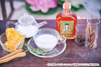 TVアニメ「薬屋のひとりごと」オリジナル薬膳コーラ「猫猫可楽」