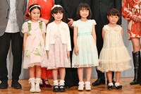 左から泉谷星奈、月野未羚、西山瑞桜、村方乃々佳