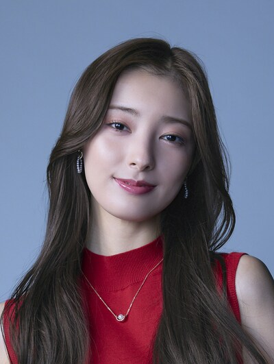 宮本茉由演じる藤村花梨  (c)「レプリカ 元妻の復讐」製作委員会