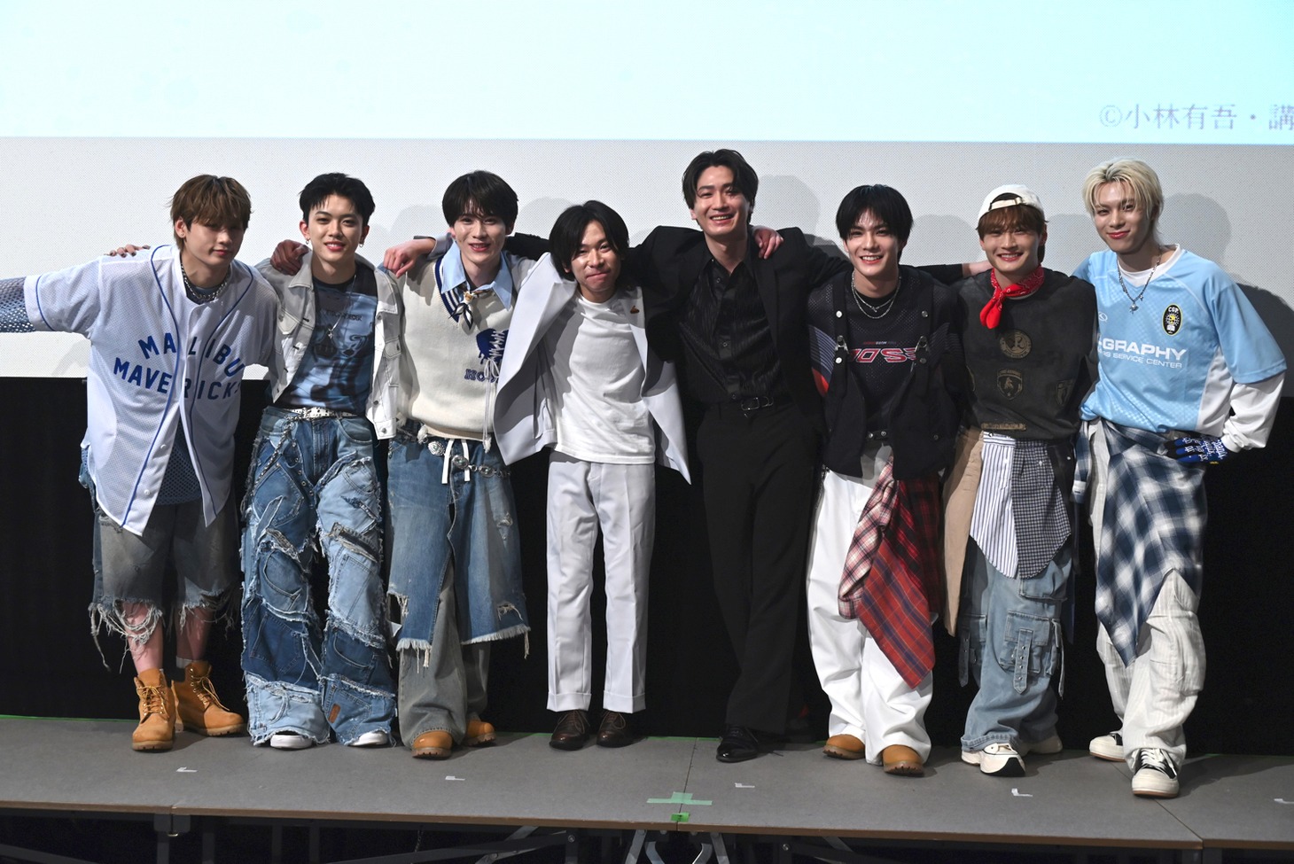 TVアニメ「フェルマーの料理」先行上映会の様子。左から田中笑太郎、平本健、大久保波留、富田涼介、坂泰斗、谷口太一、寺尾香信、福田歩汰。