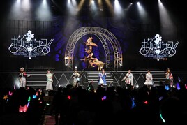 「ポールプリンセス!!」歌×ポールダンス×映像が生む、没入感たっぷりのライブ