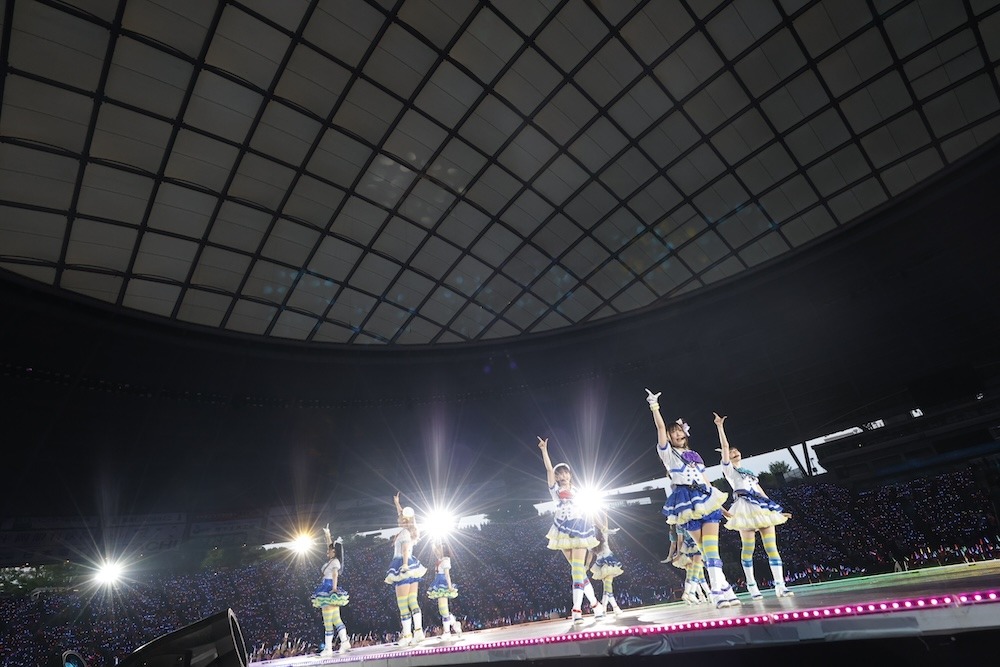 「ラブライブ！サンシャイン!! Aqours Finale LoveLive! ～永久stage～」より。写真は1日目の公演の様子