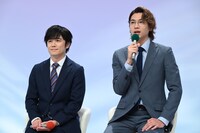 左から風間俊介、庄司浩平