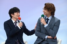 左から風間俊介、庄司浩平