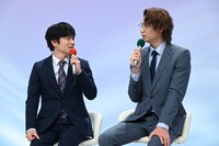 左から風間俊介、庄司浩平