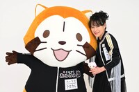 左からラスカルと中森明菜