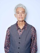 Bar PURPLE ROSEマスター役のマーク・パンサー