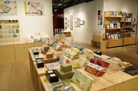 グッズショップの様子