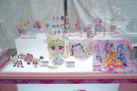 関連商品の展示