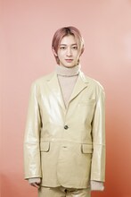 NAOYA（MAZZEL）扮する成瀬一生