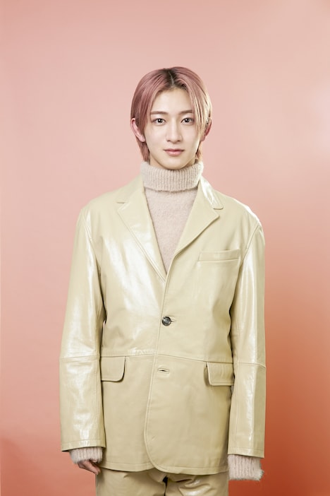 NAOYA（MAZZEL）扮する成瀬一生