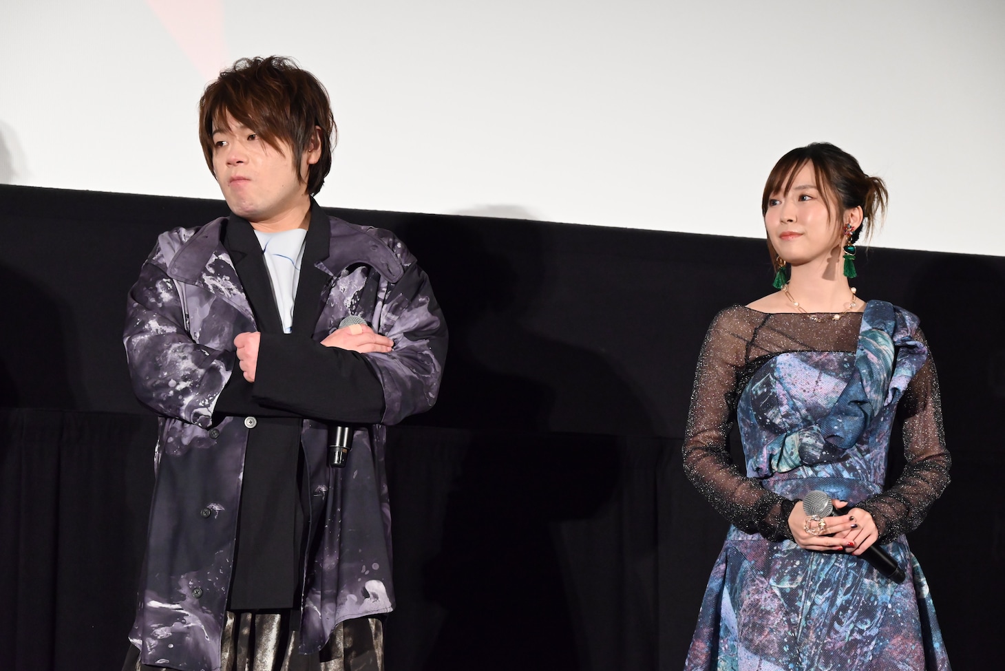 左から松岡禎丞、花守ゆみり