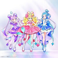 左からキュアキュンキュン、キュアアイドル、キュアウインク