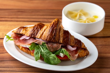 ハイジとクララの仲良しサンド（スープ付き）