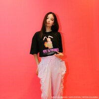 「ESCAPE SHOW Tシャツ」着用イメージ