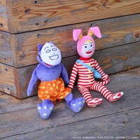 「ぬいぐるみ ポピー」と「ぬいぐるみ ケダモノ」