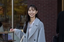 井桁弘恵扮する本音ユウ子 (c)藤子スタジオ／TV TOKYO