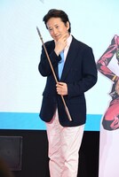 “スタンドの矢”を持つ荒木飛呂彦