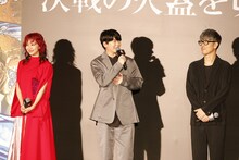 左からLiSA、花江夏樹、櫻井孝宏