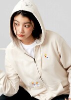 「ディマ・ブルク｜裏毛ビッグシルエットジップパーカー」 (c)MAKOTO RAIKU