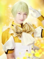 新納直扮する鳴子硫黄（変身衣装）