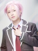 今井俊斗扮する蔵王立（制服）