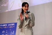 “すずさん”としての質問に答え終え、「ほいじゃあねー」と手を振るのん
