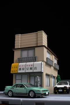 頭文字D×トミカ 拓海や啓介の愛車＆ダッシュボードを再現、電気灯る 