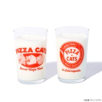 「ピザキャットのコップ」