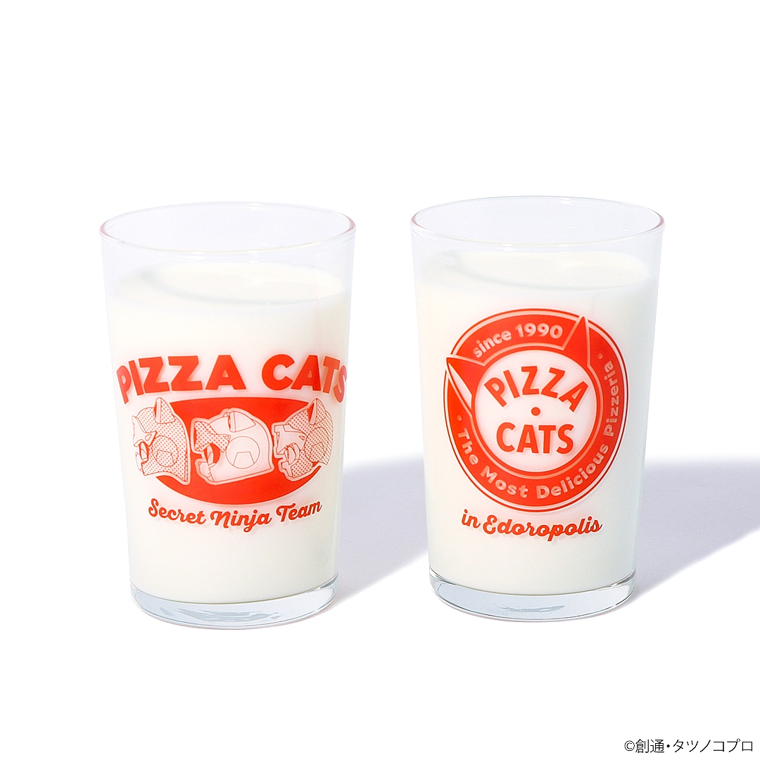 「ピザキャットのコップ」