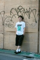 「ドロヘドロ ウサギ耳カイマンTシャツ」