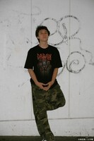 「大ダーク 4匹の害悪大集合Tシャツ」