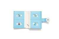 「カードがたくさん入る『ドラえもん』ウォレット」