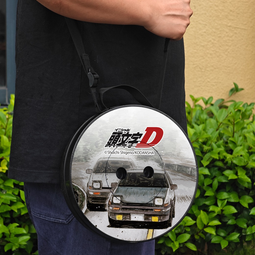 「頭文字D」折りたたみスツール