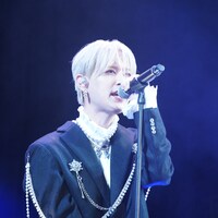 JO1白岩瑠姫「アズワン」舞台挨拶で主題歌「巡星」サプライズで生歌唱、ミュージックビデオも公開に