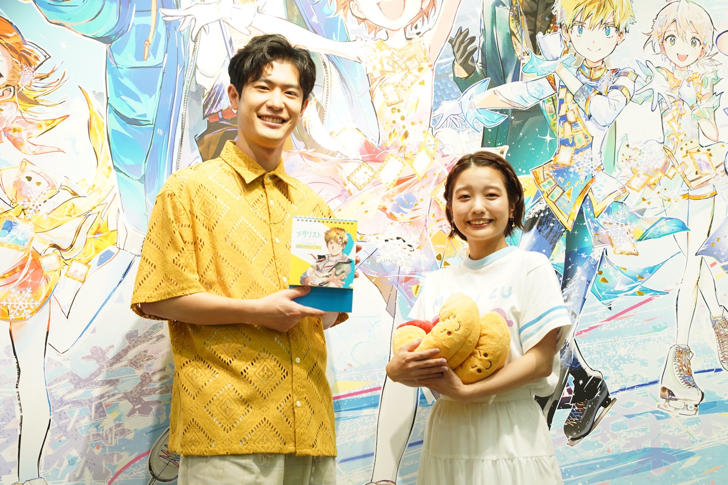 左から大塚剛央、春瀬なつみ