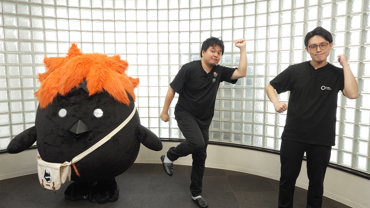 「ヒナガラスちゃんねる」の様子 (c)「ハイキュー!!」製作委員会 (c)古舘春一／集英社
