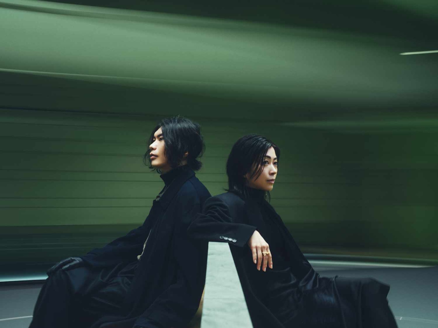 米津玄師と宇多田ヒカル（Photo by 山田智和）