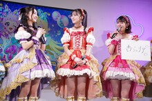 「メンバーで一番リアルにプリンセスっぽいのは誰？」という質問には杏ジュリア（左）が選ばれた