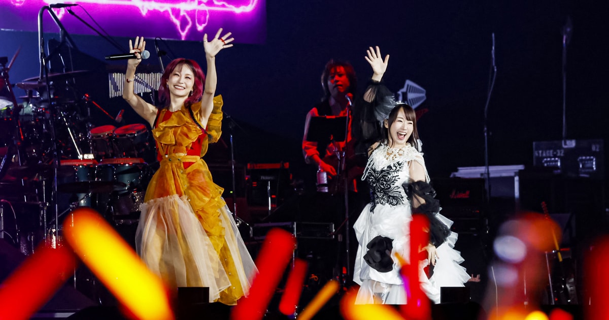 水樹奈々＆LiSAが「Pray」「Rising Hope」をコラボ歌唱、「アニサマ」3 アニサマ2025 直筆サイン色紙 水樹奈々 JAM project