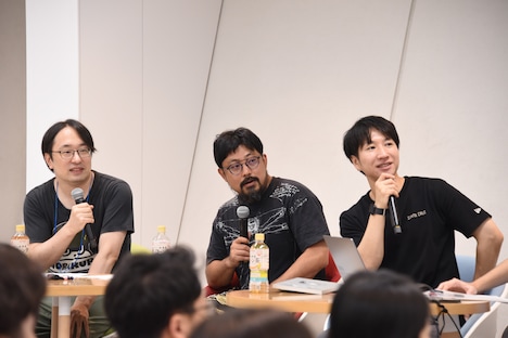 「ケンガンアシュラ&ケンガンオメガ」トークショーの様子