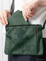 「『大長編ドラえもん のび太と鉄人兵団』スペアバッグつきサコッシュ」