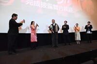 映画「ホウセンカ」の完成披露舞台挨拶の様子。