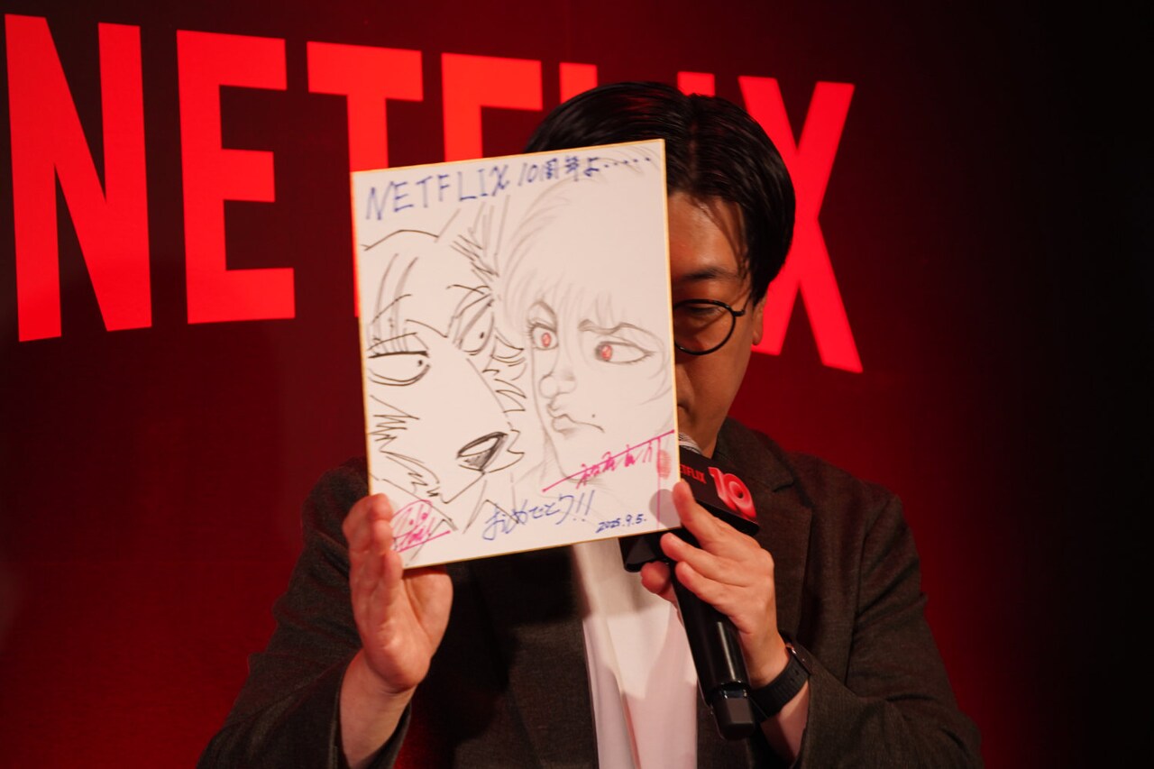 板垣恵介と板垣巴留によるイラスト色紙 - 「刃牙」板垣恵介が娘の巴留