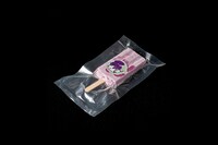 「フチコマ・ベリーバイト」（ブルーベリーヨーグルト味アイスキャンディー）