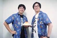 左から中島直人プロデューサー、原作シナリオを手がけた魁