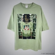 TシャツB