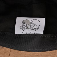 「スラマッパギ 逆についてるかも『日常』の帽子」